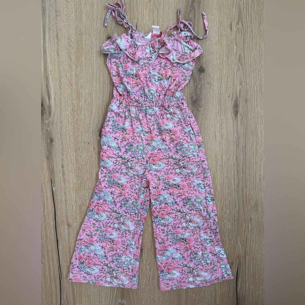 April cornell size 3/4 romper